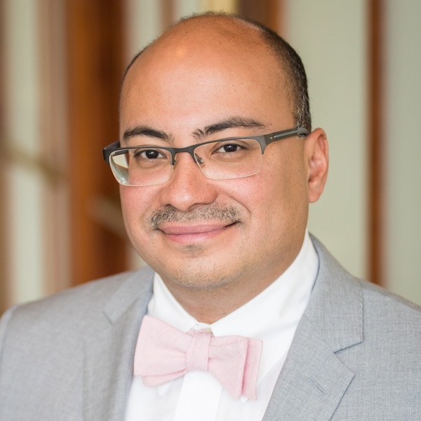 Photo of Dr. Lenny Lopez