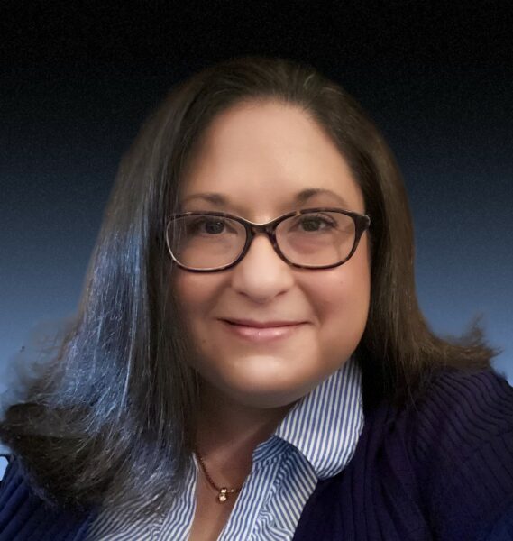 Headshot photo of Danielle Jones