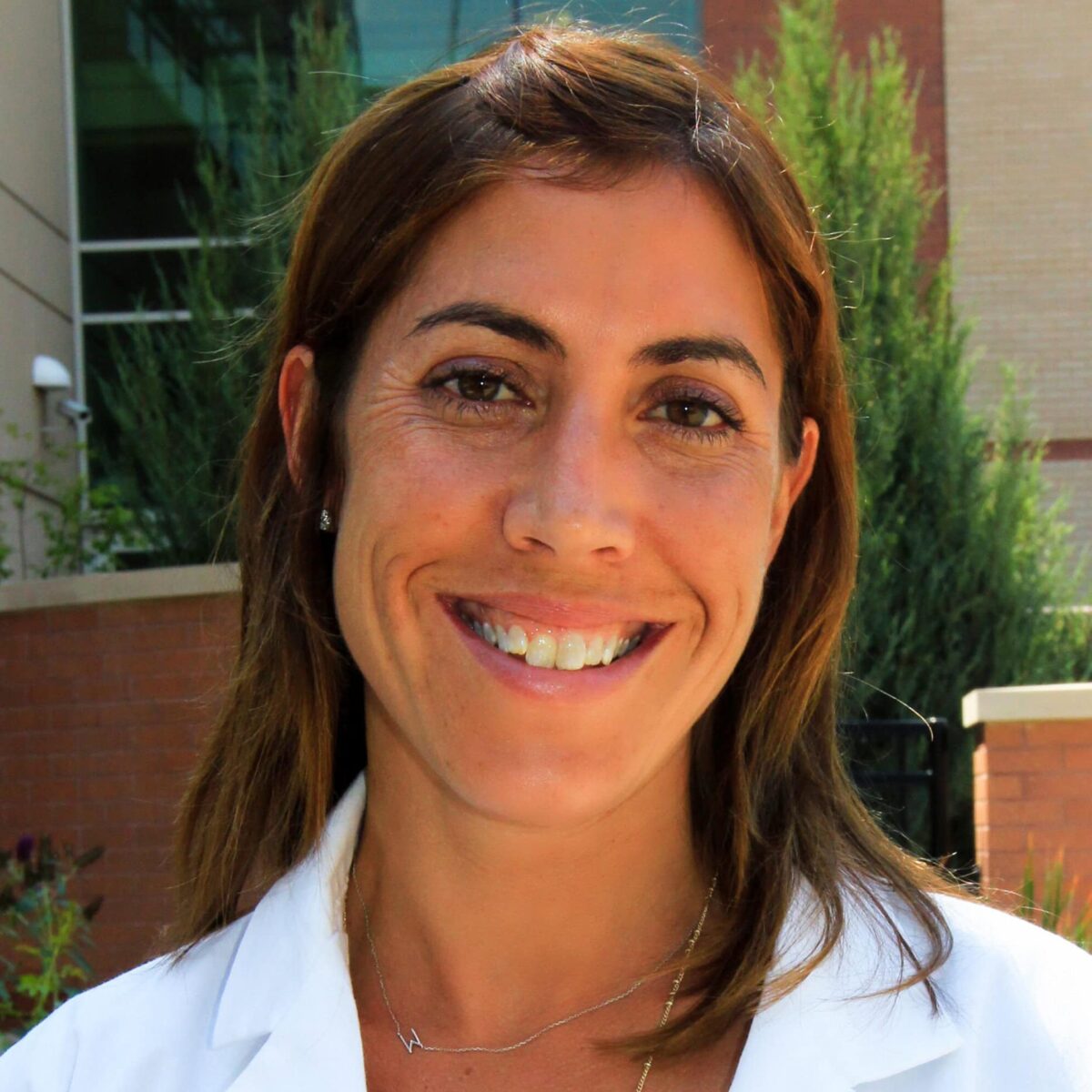 Headshot Photo of Kristen Furfari