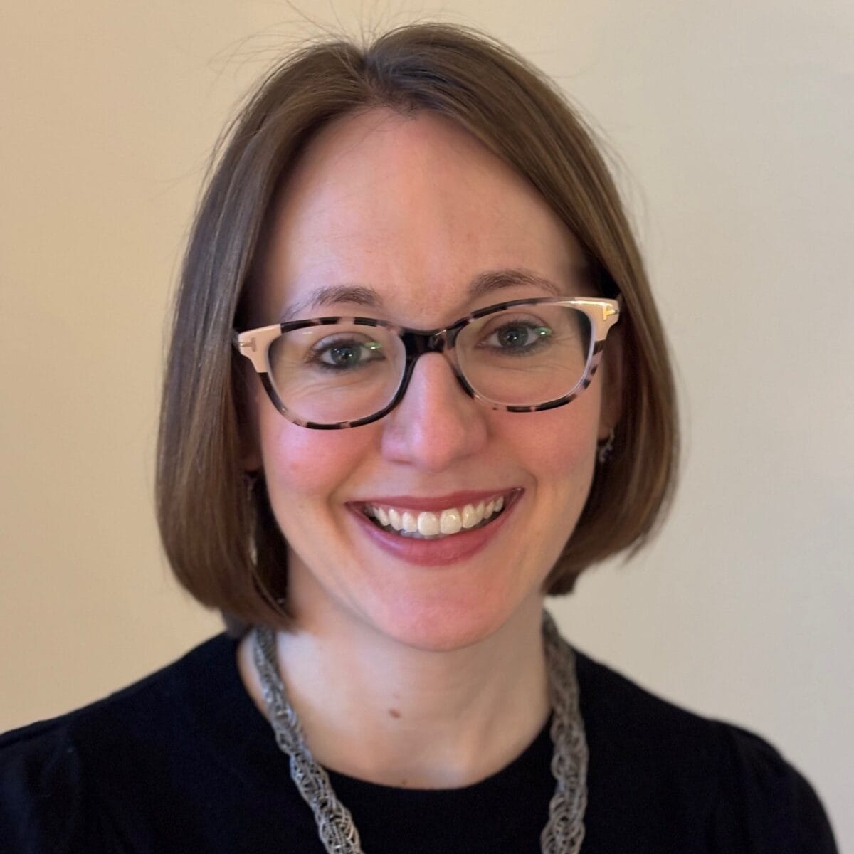 Headshot photo of Amy Farkas