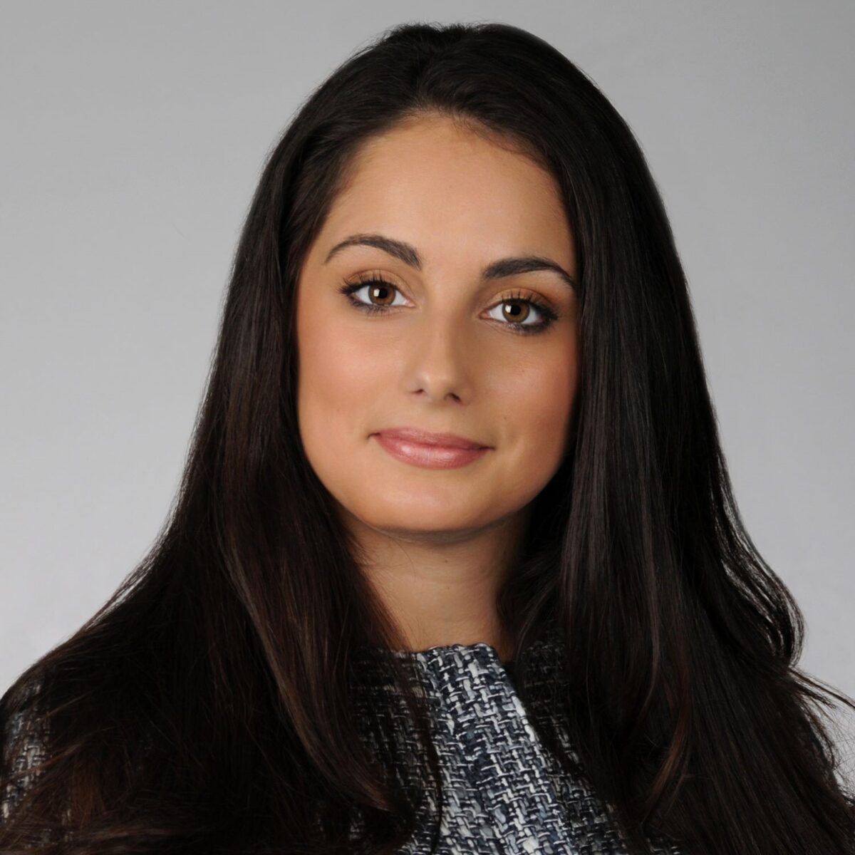 Headshot photo of Jacqueline Savage