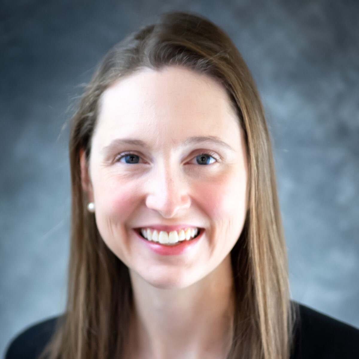 Headshot photo of Catherine Bennett