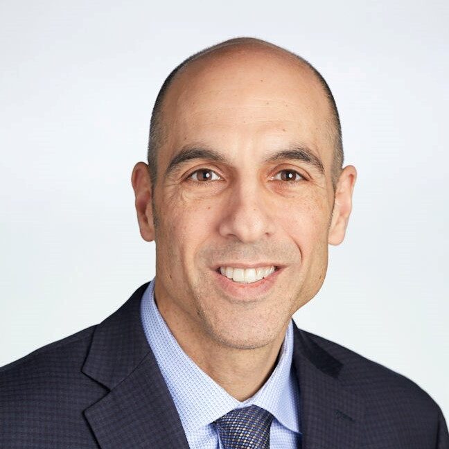 Headshot of Andrew Dunn