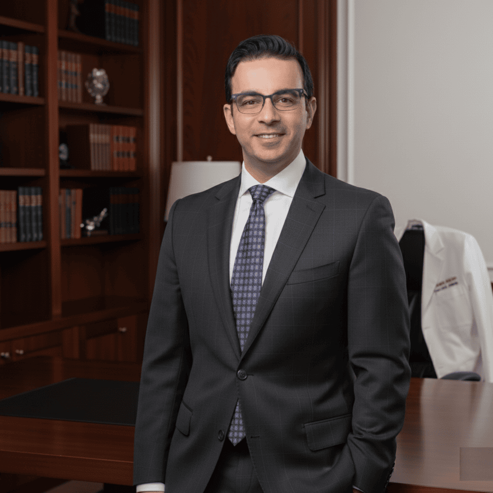 Headshot photo of Ebrahim Barkoudah