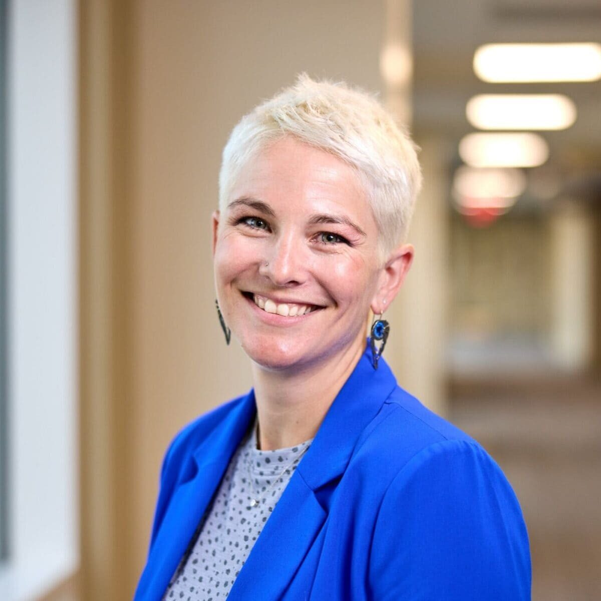 Headshot Photo of Jennifer Schmidt