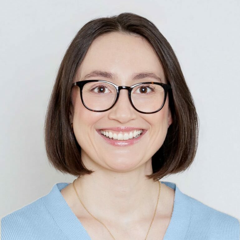 Headshot photo of Taylor Smith